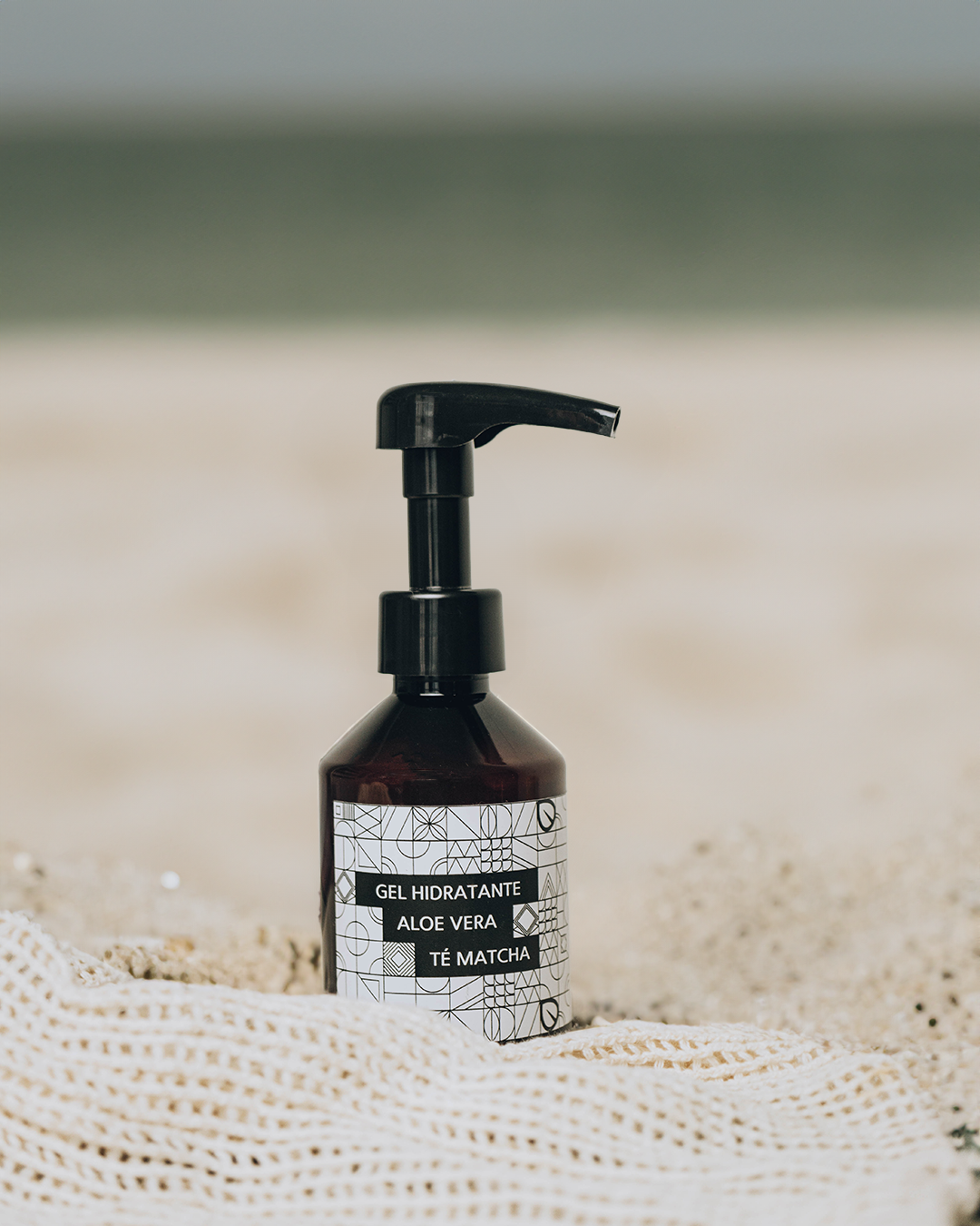 GQ: Qué hace exactamente el aloe vera y por qué es el activo reparador que tu piel necesita después del sol